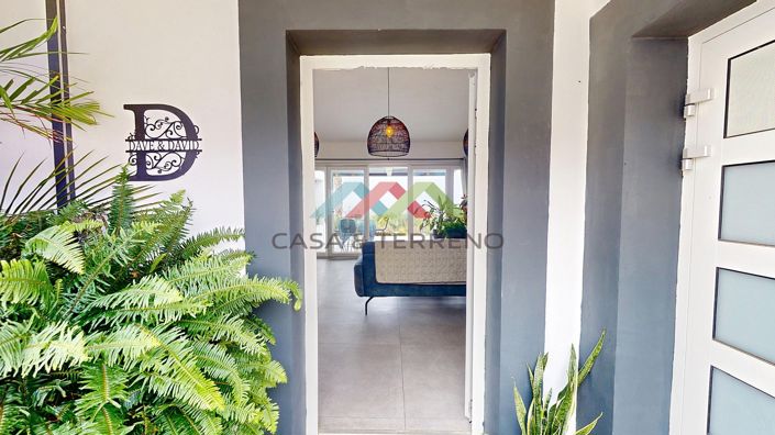 Image No.6-4 Bed Villa for sale
