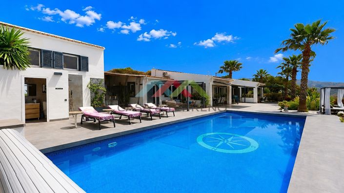 Image No.46-4 Bed Villa for sale