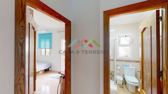 Image No.12-2 Bed Apartment for sale