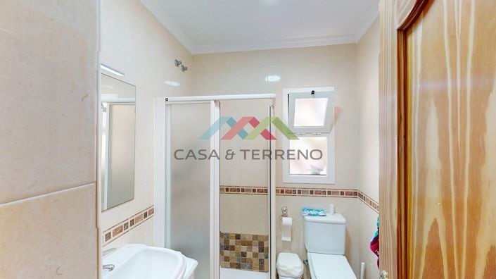 Image No.16-2 Bed Apartment for sale