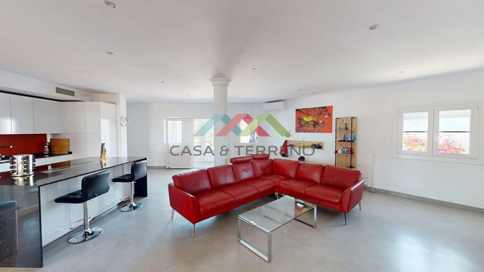 Image No.13-4 Bed Villa for sale