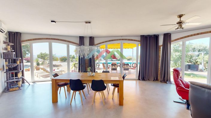 Image No.15-4 Bed Villa for sale