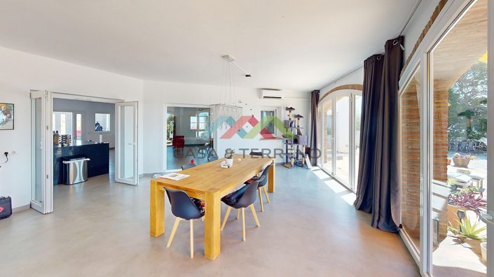 Image No.17-4 Bed Villa for sale