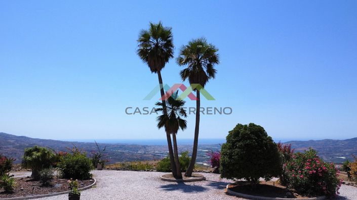 Image No.2-4 Bed Villa for sale