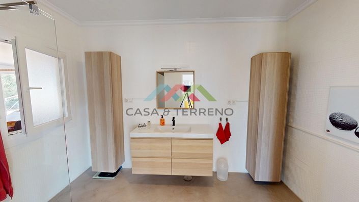 Image No.23-4 Bed Villa for sale