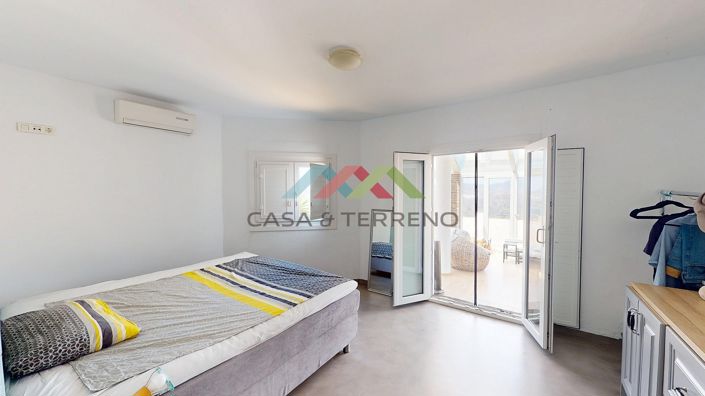 Image No.30-4 Bed Villa for sale