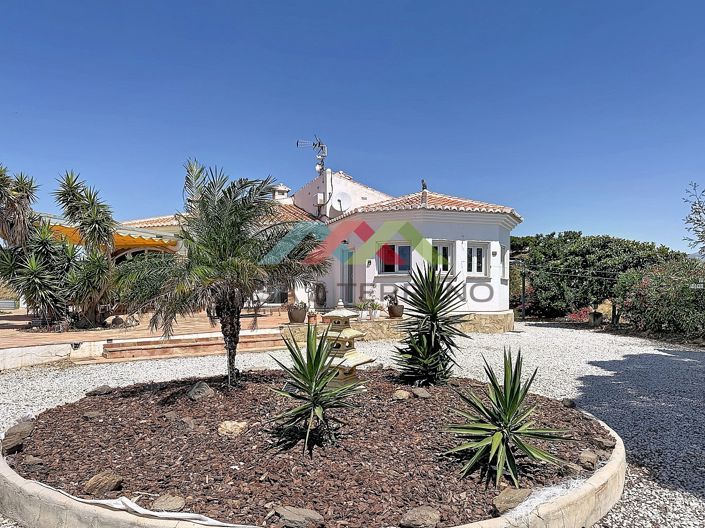 Image No.42-4 Bed Villa for sale