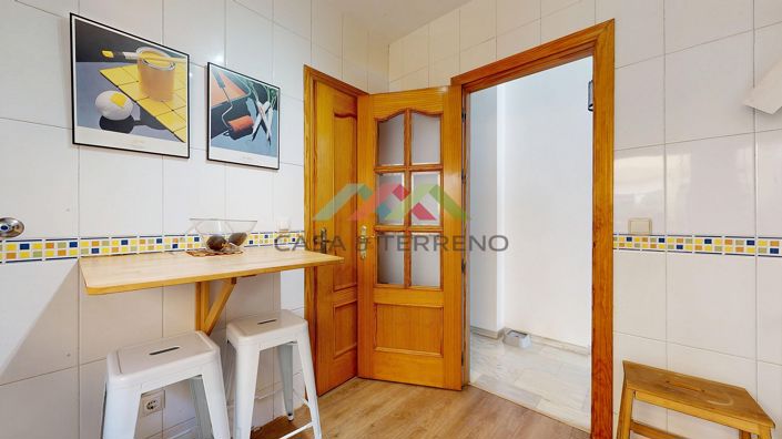 Image No.12-2 Bed Apartment for sale