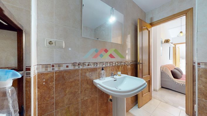 Image No.24-2 Bed Apartment for sale