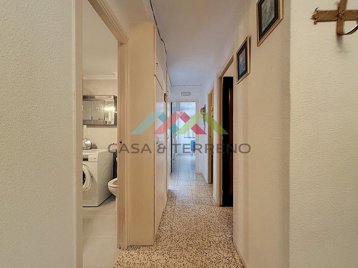 Image No.20-3 Bed Apartment for sale