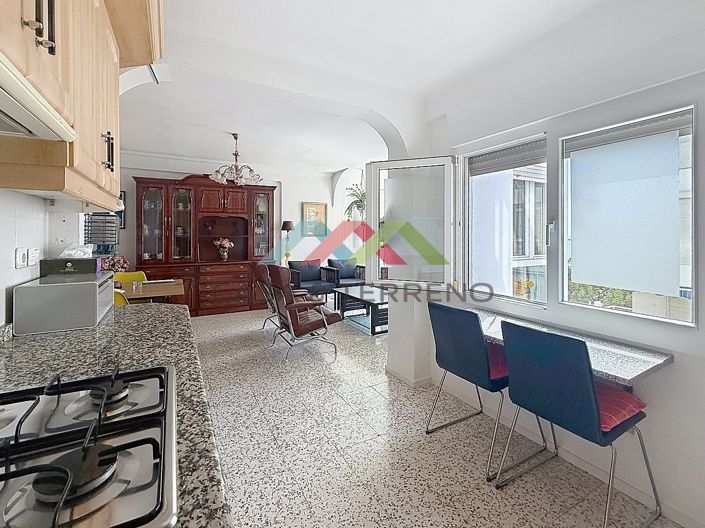 Image No.9-3 Bed Apartment for sale
