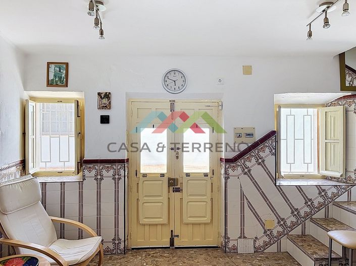 Image No.2-2 Bed Townhouse for sale