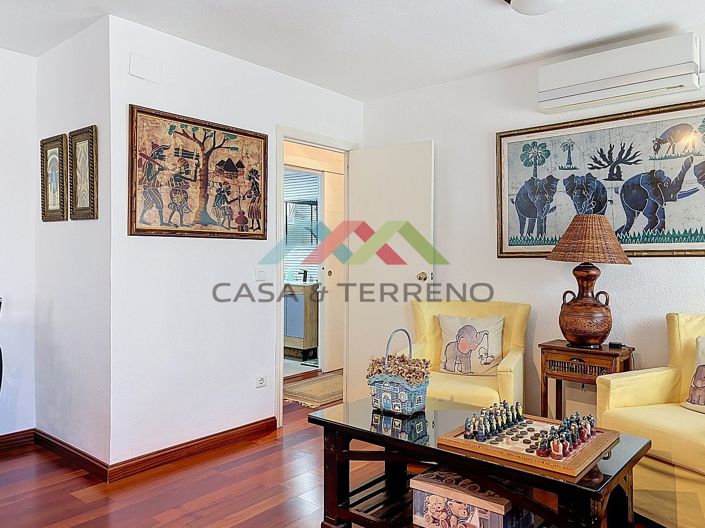 Image No.6-4 Bed Apartment for sale