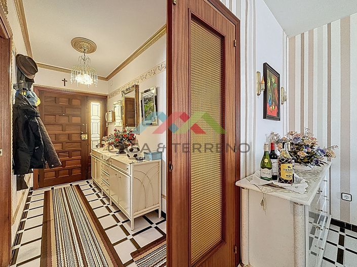 Image No.21-3 Bed Villa for sale