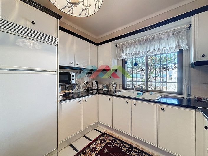 Image No.23-3 Bed Villa for sale