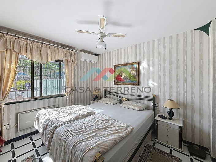 Image No.29-3 Bed Villa for sale