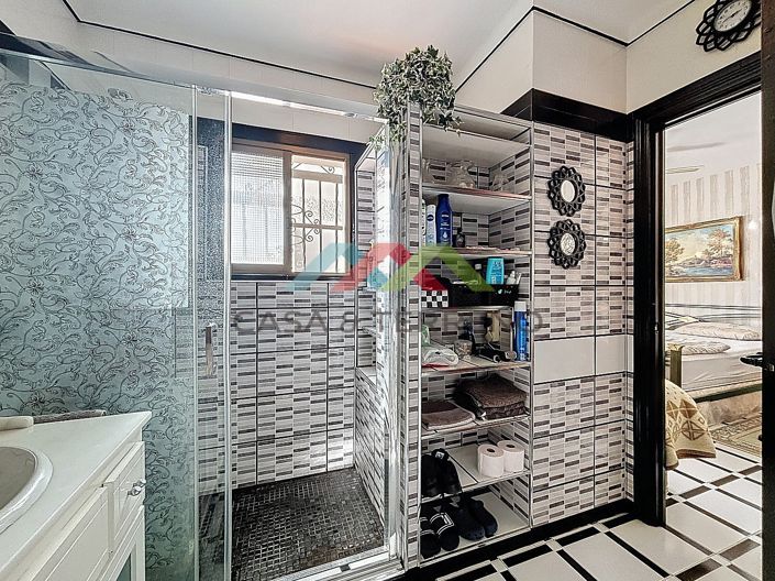 Image No.32-3 Bed Villa for sale