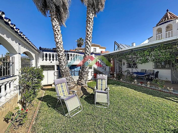 Image No.38-3 Bed Villa for sale