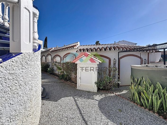 Image No.47-3 Bed Villa for sale