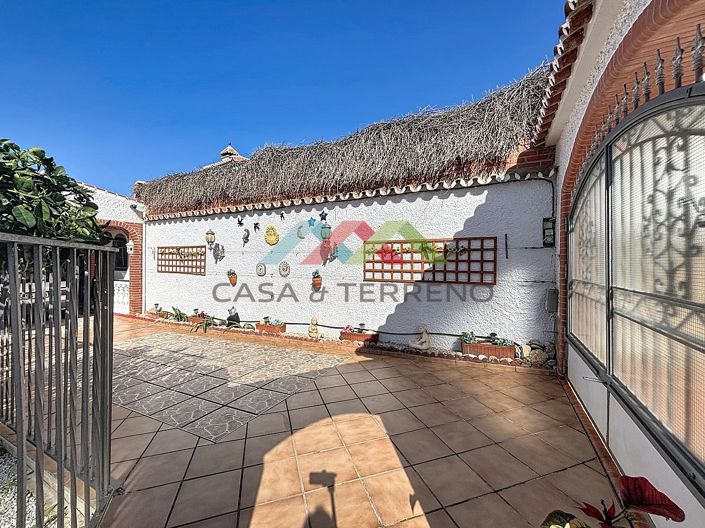 Image No.7-3 Bed Villa for sale