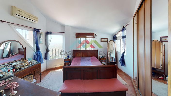 Image No.26-3 Bed Villa for sale