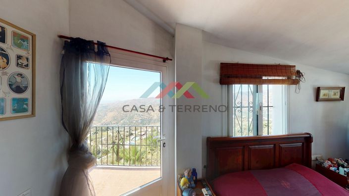 Image No.28-3 Bed Villa for sale