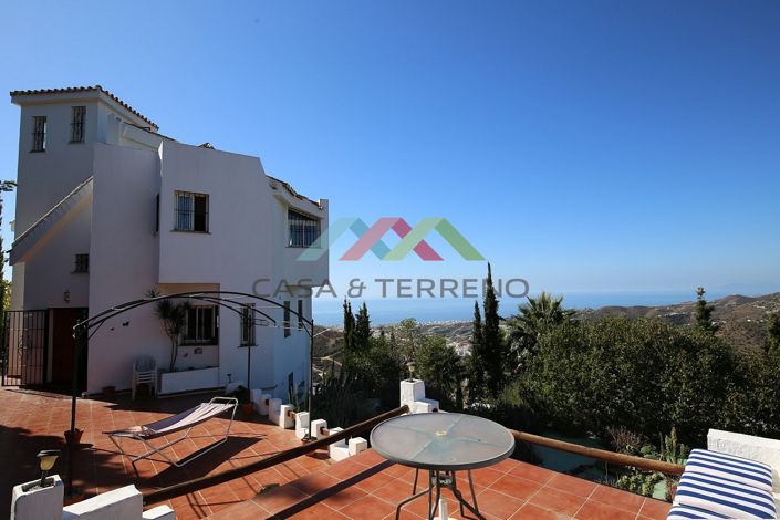 Image No.41-3 Bed Villa for sale