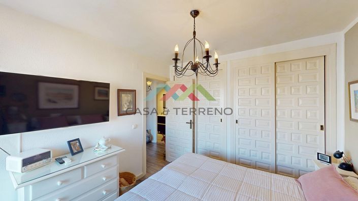 Image No.21-2 Bed Duplex for sale