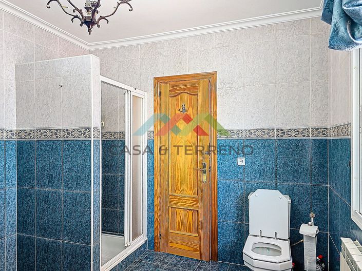 Image No.28-3 Bed Villa for sale