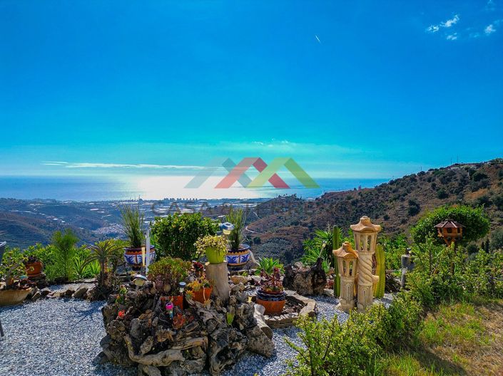 Image No.3-3 Bed Villa for sale