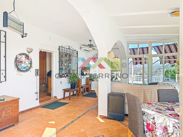 Image No.35-3 Bed Villa for sale