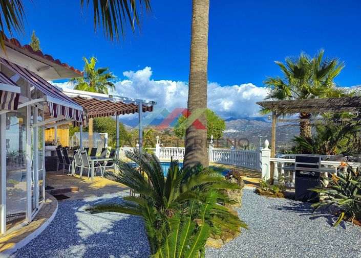 Image No.5-3 Bed Villa for sale