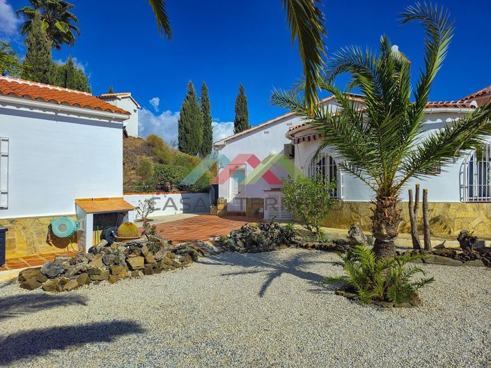 Image No.8-3 Bed Villa for sale