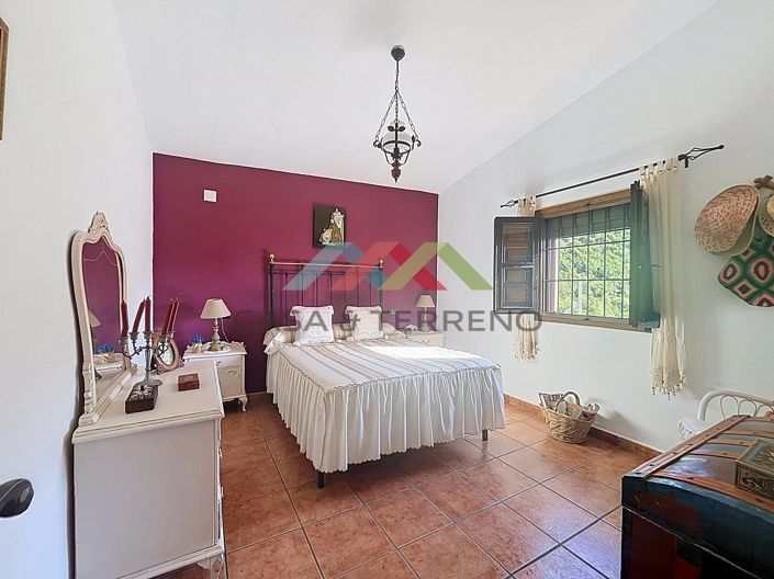 Image No.20-3 Bed Villa for sale