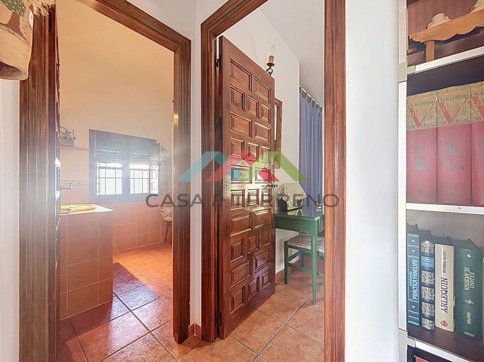 Image No.25-3 Bed Villa for sale