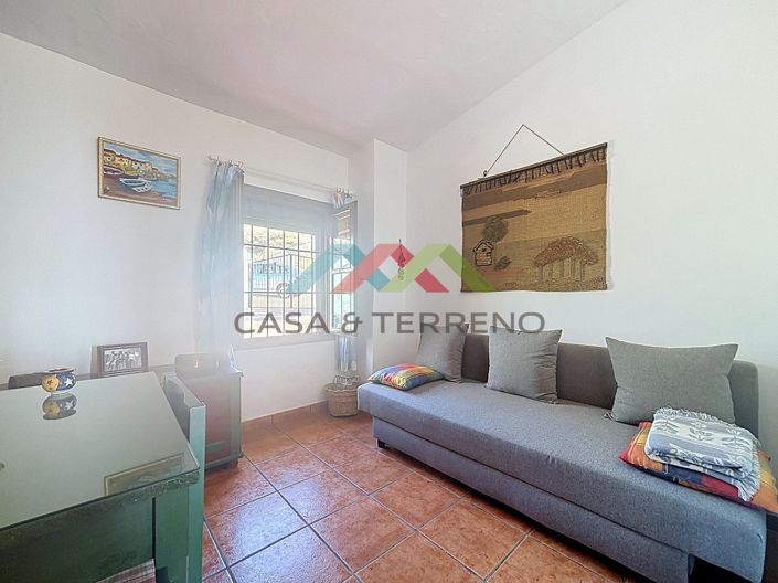 Image No.27-3 Bed Villa for sale