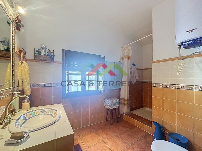 Image No.28-3 Bed Villa for sale