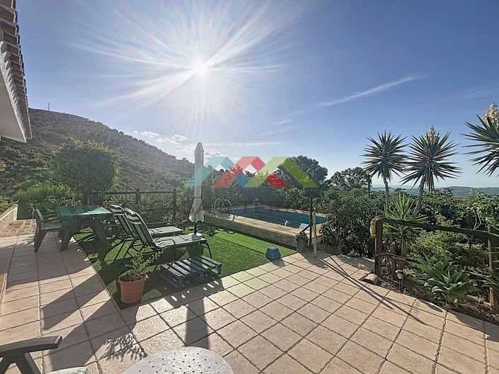Image No.36-3 Bed Villa for sale