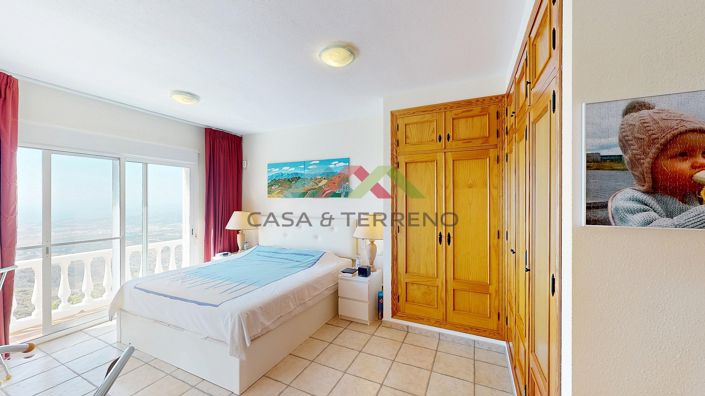 Image No.14-4 Bed Villa for sale