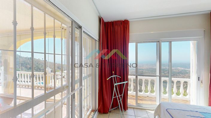 Image No.16-4 Bed Villa for sale