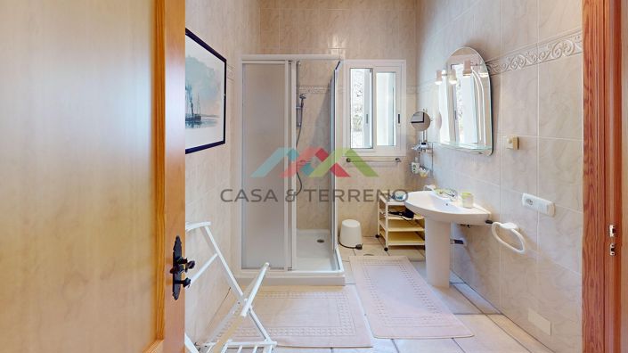 Image No.21-4 Bed Villa for sale