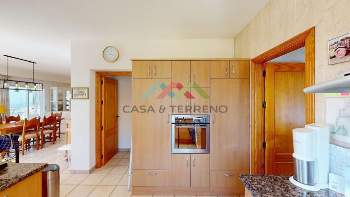 Image No.29-4 Bed Villa for sale