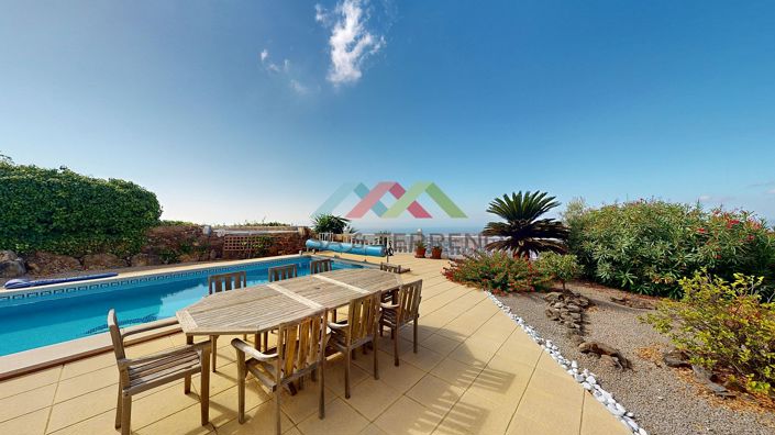 Image No.5-4 Bed Villa for sale