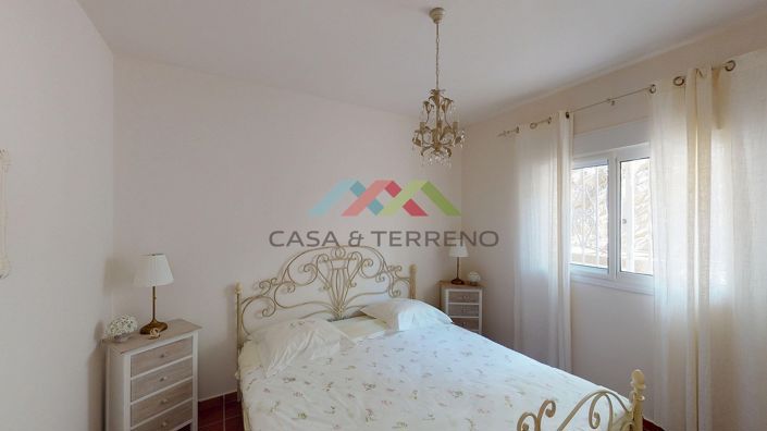 Image No.37-3 Bed Villa for sale