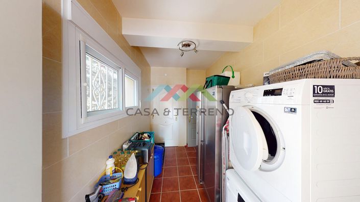 Image No.44-3 Bed Villa for sale