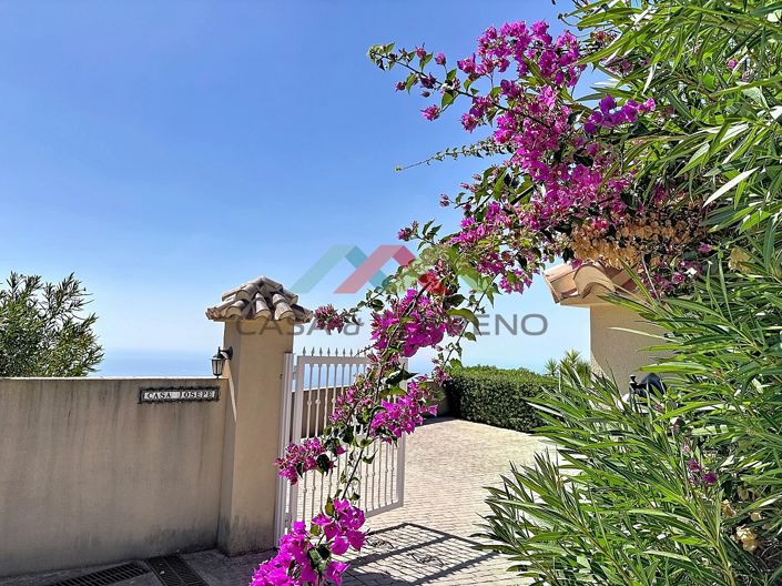 Image No.9-3 Bed Villa for sale