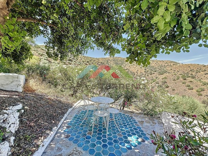 Image No.10-5 Bed Villa for sale