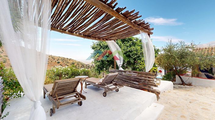 Image No.11-5 Bed Villa for sale