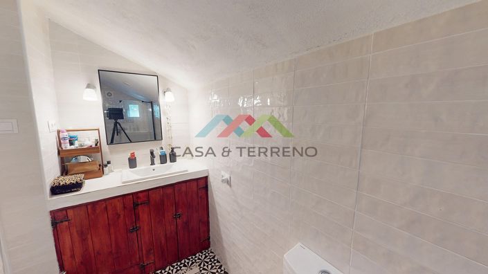 Image No.39-5 Bed Villa for sale