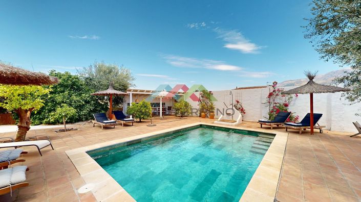 Image No.4-5 Bed Villa for sale